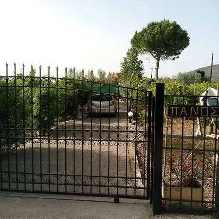 Panos And Chrisas House *